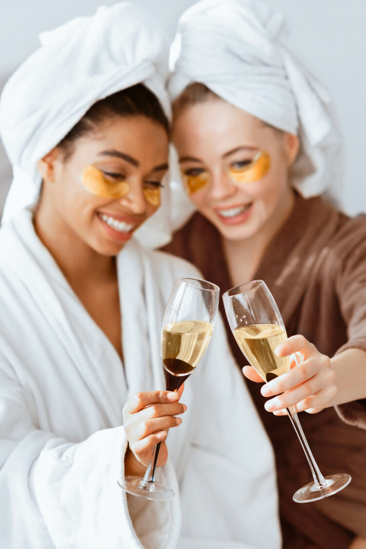 Urlaub mit Freundinnen zum Frauentag